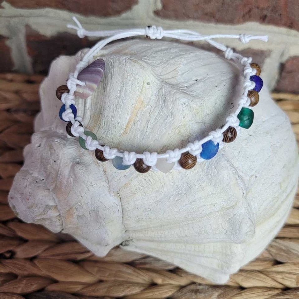 Treasure Chest Bracelet | 1tcw1.jpg