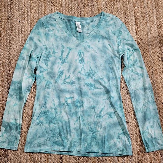 Women's Small V-Neck LongSleeved ~Green